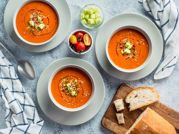 How to Make a Gourmet Roasted Butternut Squash Soup with Sage Croutons?